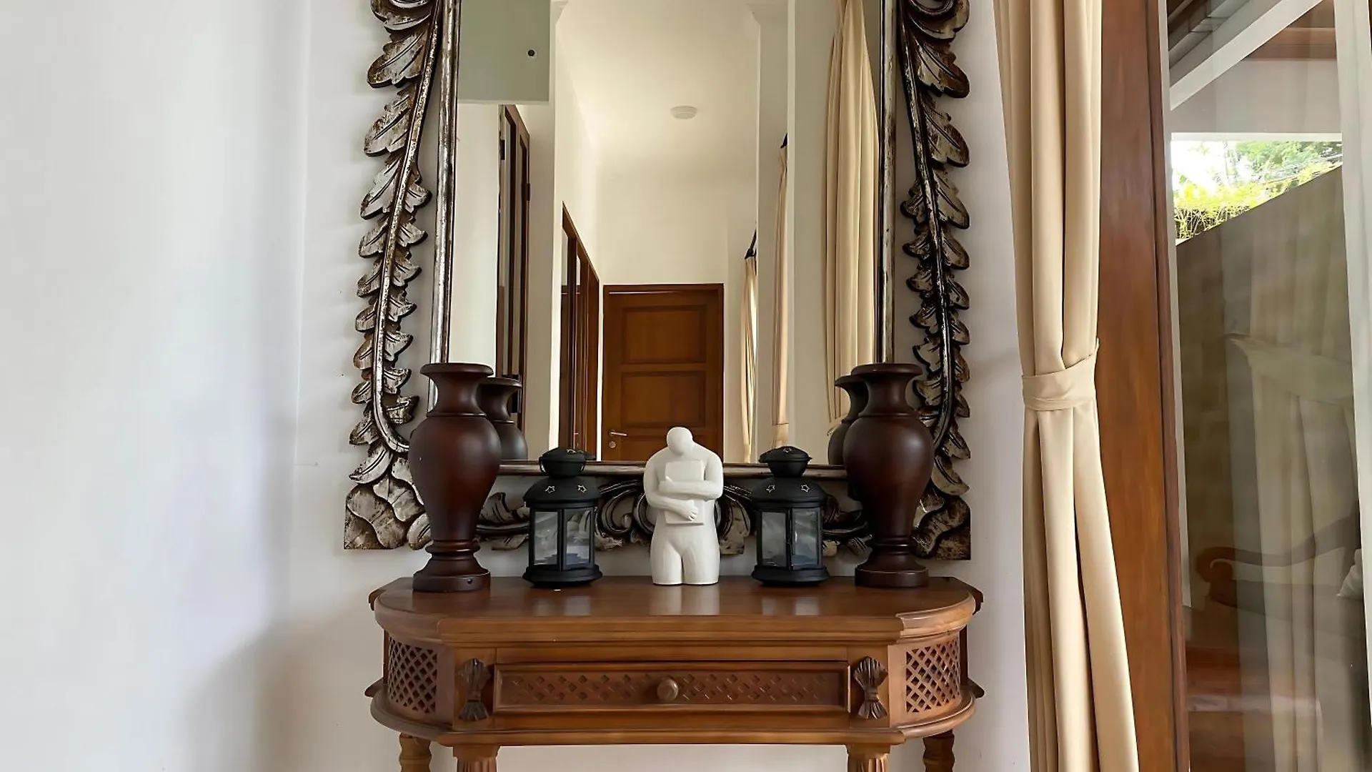 Villa Aviya Jimbaran, Bali Indonesia